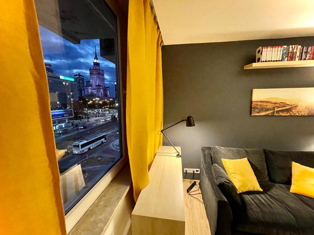 Forum Metro Wifi 1Gbs 70'Tv Netflix Hbo Appletv Warszawa Zewnętrze zdjęcie